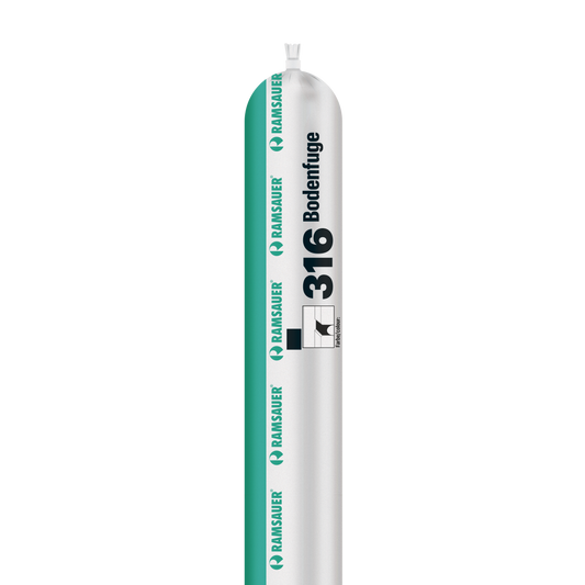 316 Bodenfuge wurde speziell für den Einsatz bei begeh- und befahrbaren Fugen entwickelt. Der geruchsneutrale Hybrid-Dichtstoff besticht durch seine hohe Weiterreißfestigkeit und Bewegungsaufnahme. Durch die überdurchschnittliche Beständigkeit gegen mechanische Belastungen eignet sich 316 Bodenfuge besonders für Verfugungsarbeiten von Betonelementen in Parkdecks, Garagen, Fertigungshallen, Werkstätten und Lagerhallen. Der Hybrid-Dichtstoff weist gute Chemikalienbeständigkeit auf und hält selbst starken Temp